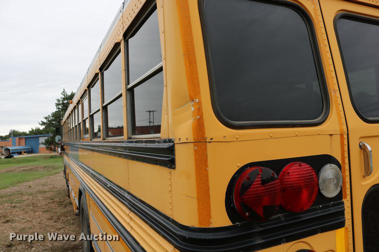 image for item DD0037 2000 Blue Bird TC2000 school bus