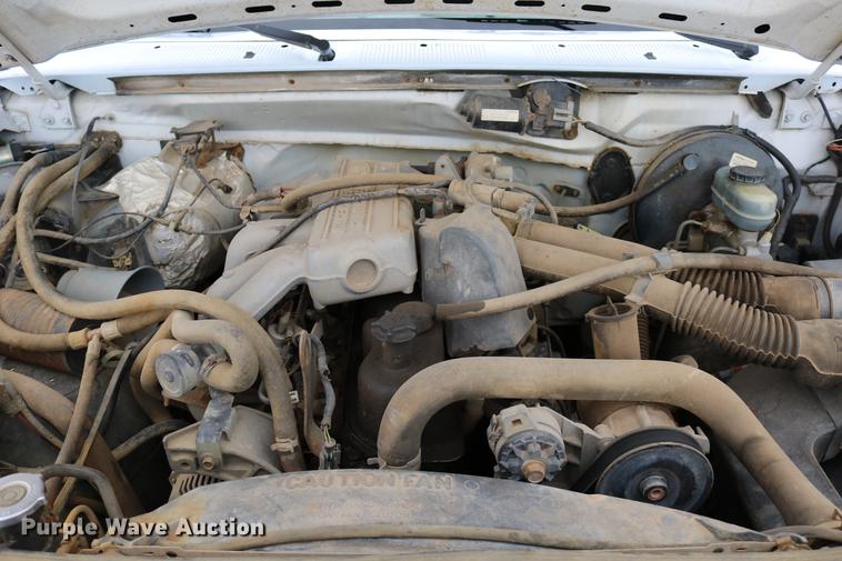 image for item DD0057 1995 Ford F150 pickup truck