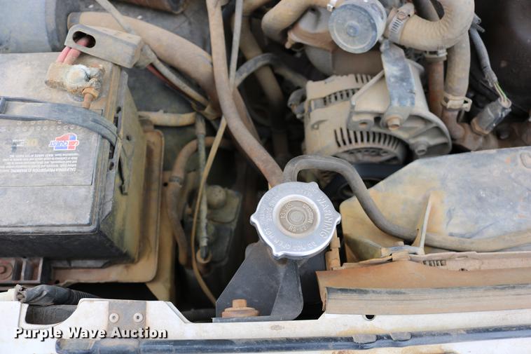 image for item DD0057 1995 Ford F150 pickup truck