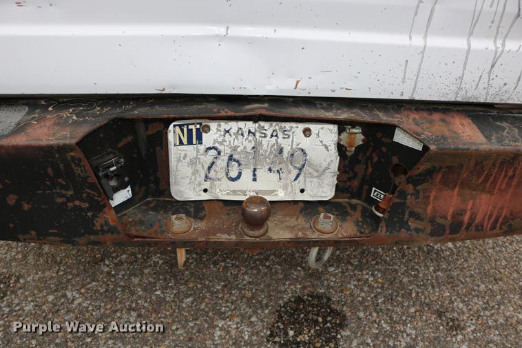 image for item DD0057 1995 Ford F150 pickup truck