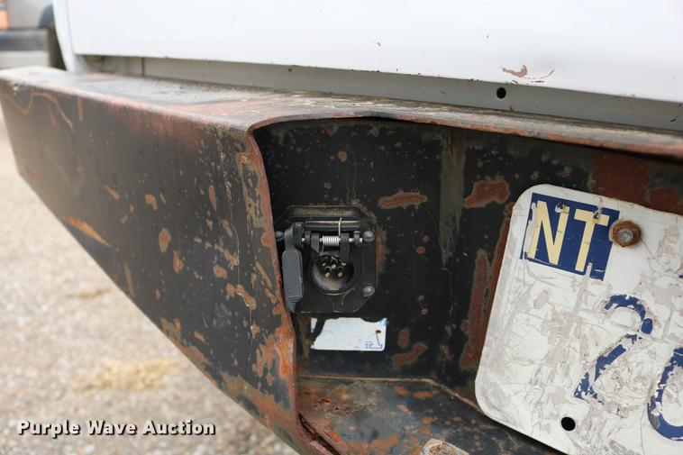 image for item DD0057 1995 Ford F150 pickup truck