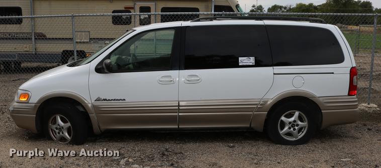 image for item DD0058 1999 Pontiac Montana van