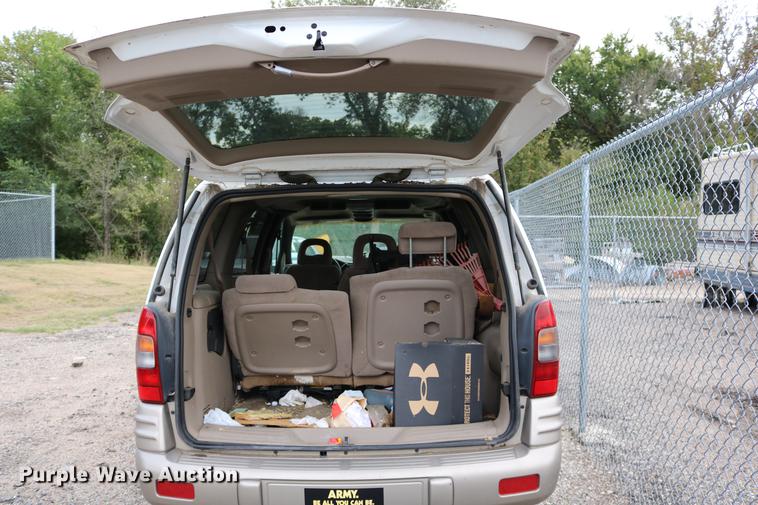 image for item DD0058 1999 Pontiac Montana van