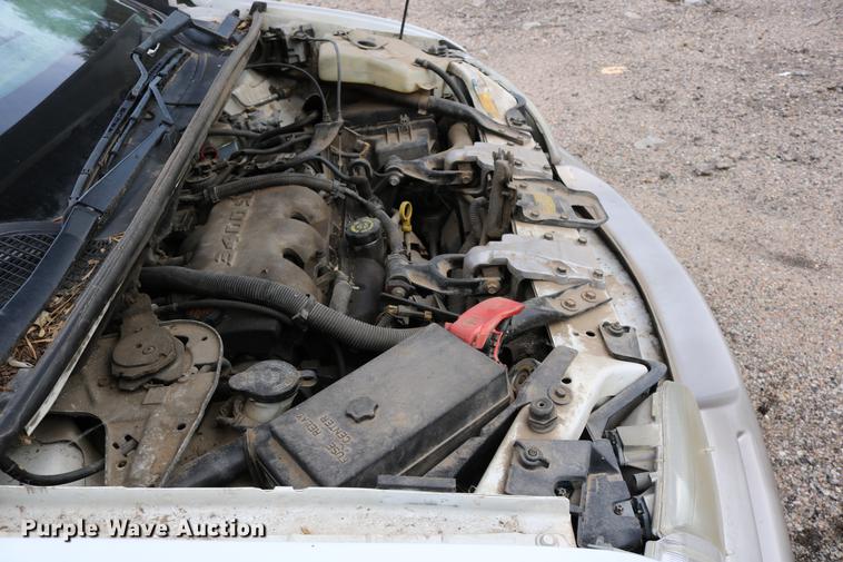 image for item DD0058 1999 Pontiac Montana van