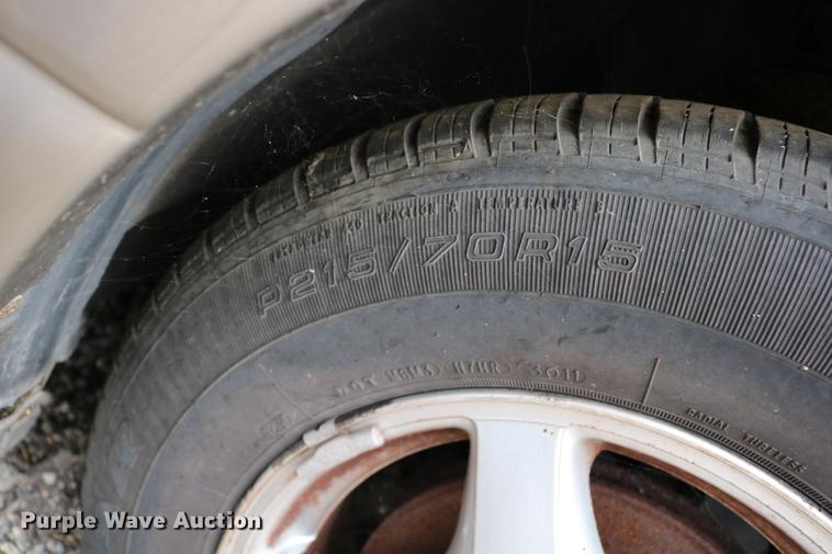 image for item DD0058 1999 Pontiac Montana van