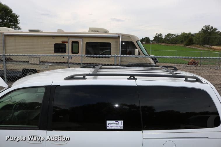 image for item DD0058 1999 Pontiac Montana van