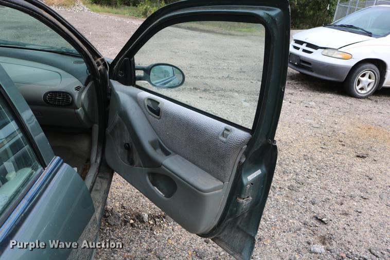 image for item DD0059 1997 Dodge Stratus