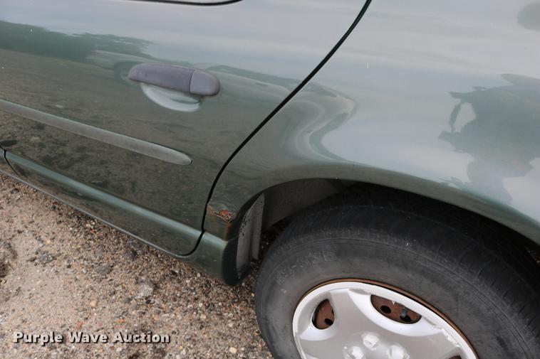 image for item DD0059 1997 Dodge Stratus