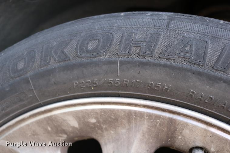 image for item DD0061 1999 Chrysler 300M