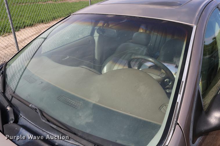 image for item DD0061 1999 Chrysler 300M