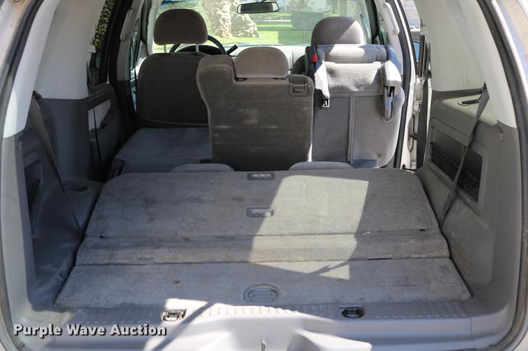 image for item DD0065 2004 Ford Explorer SUV