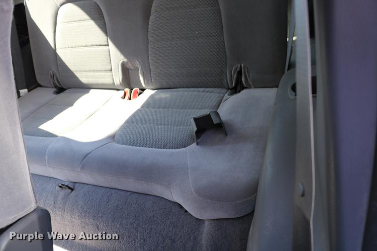 image for item DD0065 2004 Ford Explorer SUV