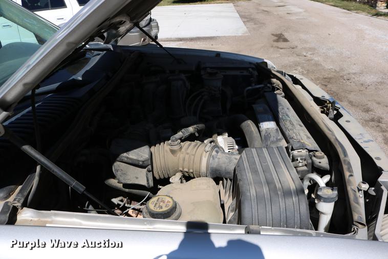 image for item DD0065 2004 Ford Explorer SUV