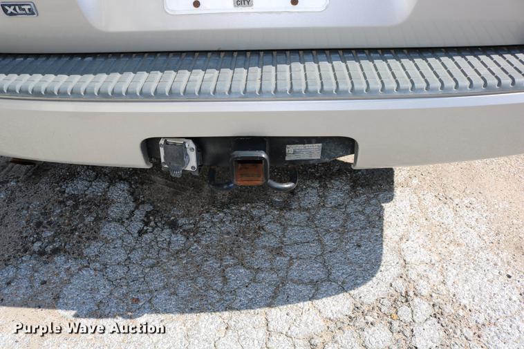 image for item DD0065 2004 Ford Explorer SUV