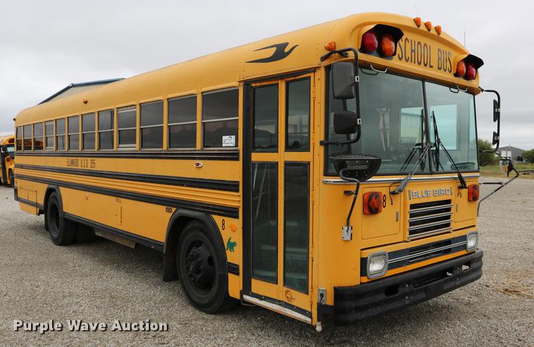 image for item DD0068 1993 Blue Bird TC2000 school bus