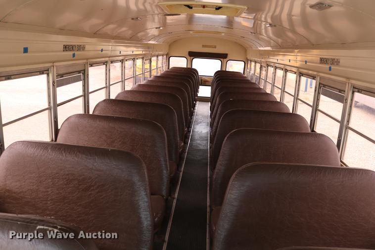 image for item DD0068 1993 Blue Bird TC2000 school bus