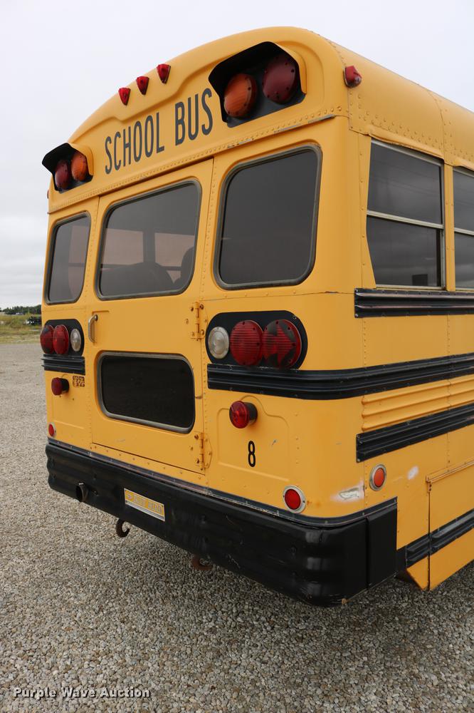 image for item DD0068 1993 Blue Bird TC2000 school bus