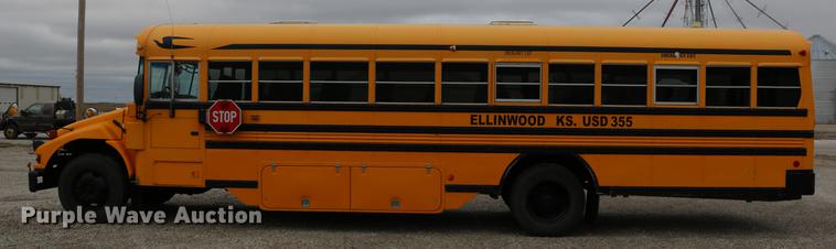 image for item DD0069 2004 Blue Bird Vision school bus