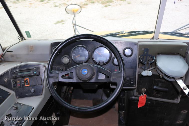 image for item DD0069 2004 Blue Bird Vision school bus