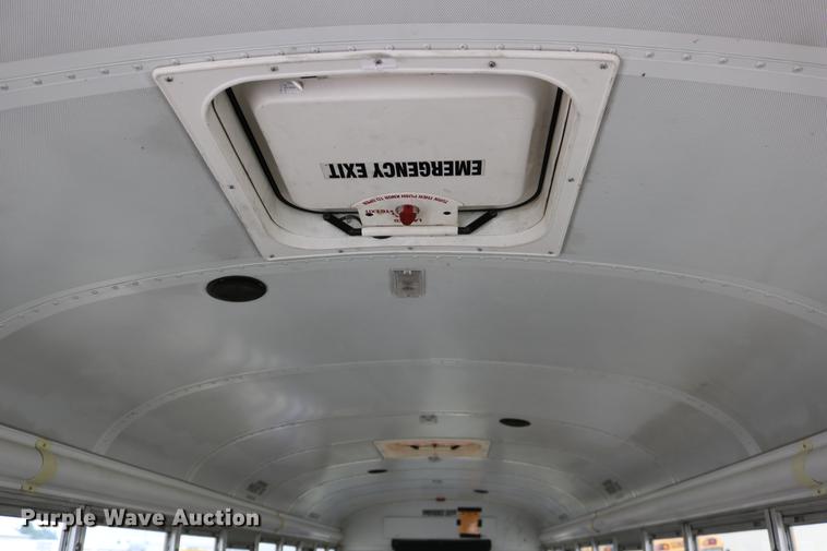 image for item DD0069 2004 Blue Bird Vision school bus