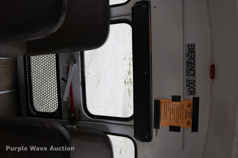 image for item DD0069 2004 Blue Bird Vision school bus