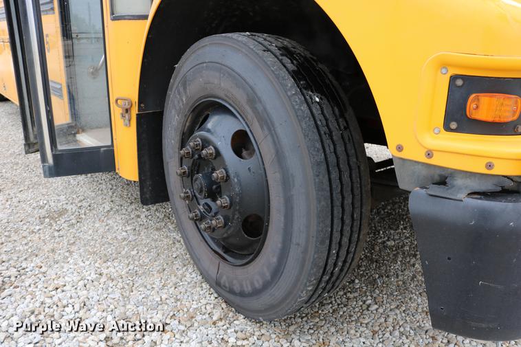 image for item DD0069 2004 Blue Bird Vision school bus