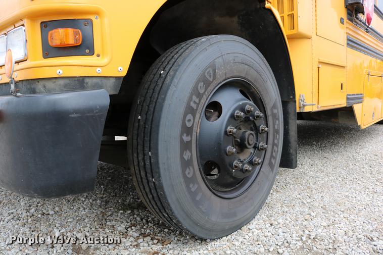 image for item DD0069 2004 Blue Bird Vision school bus