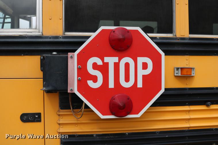 image for item DD0069 2004 Blue Bird Vision school bus