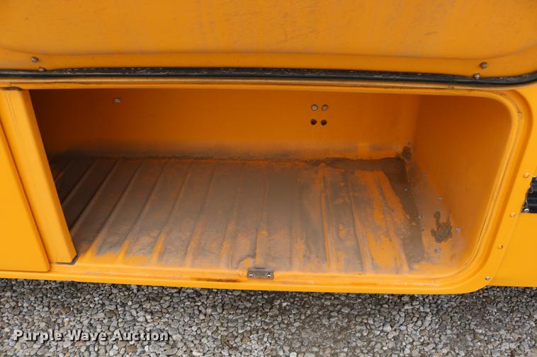 image for item DD0069 2004 Blue Bird Vision school bus