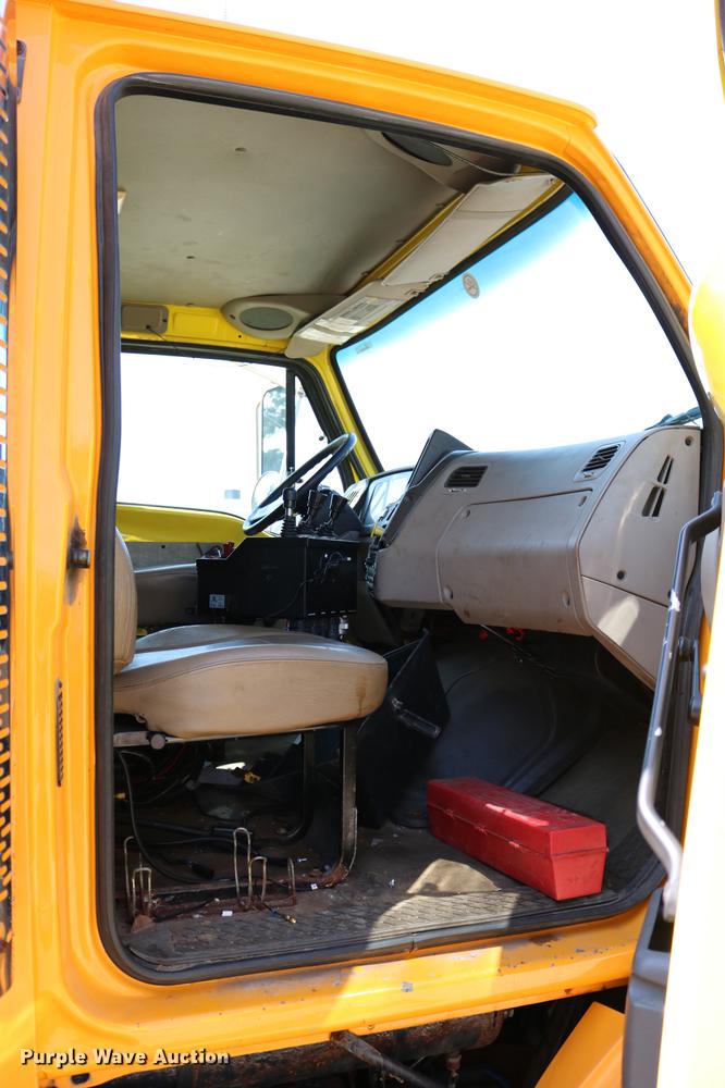 image for item DD0104 2004 Sterling L7500 dump truck