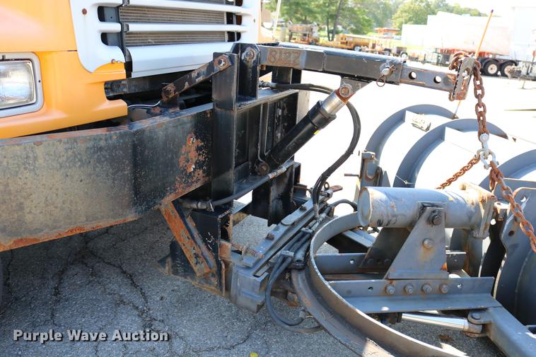 image for item DD0104 2004 Sterling L7500 dump truck