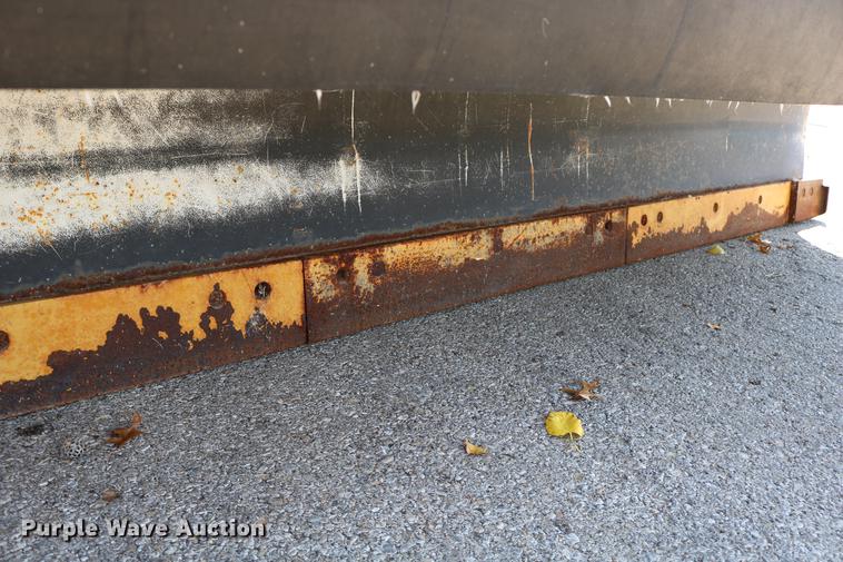 image for item DD0104 2004 Sterling L7500 dump truck