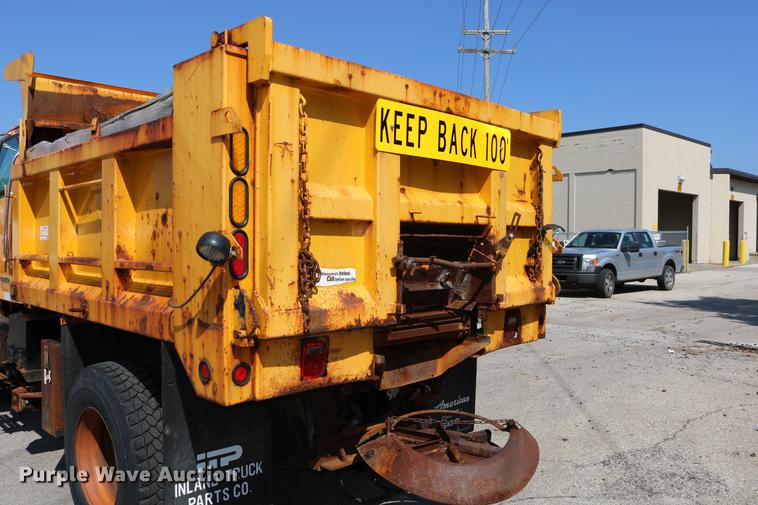 image for item DD0104 2004 Sterling L7500 dump truck