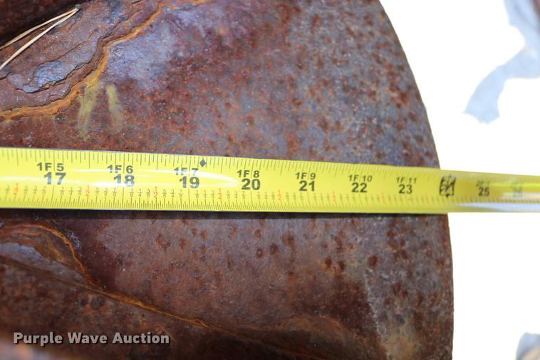 image for item DD0104 2004 Sterling L7500 dump truck