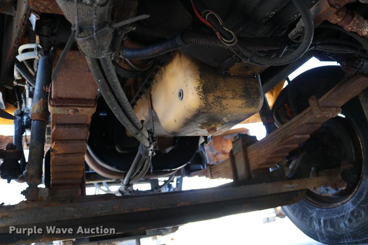 image for item DD0104 2004 Sterling L7500 dump truck