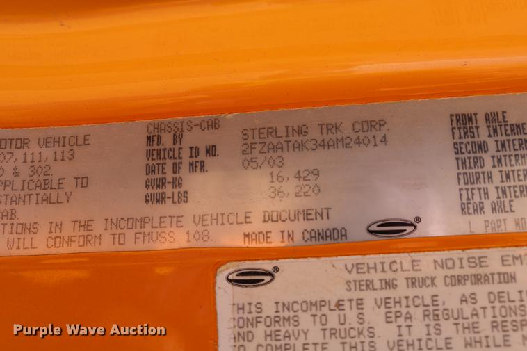 image for item DD0104 2004 Sterling L7500 dump truck