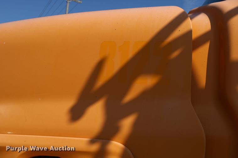 image for item DD0104 2004 Sterling L7500 dump truck