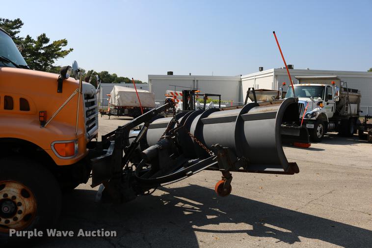 image for item DD0104 2004 Sterling L7500 dump truck