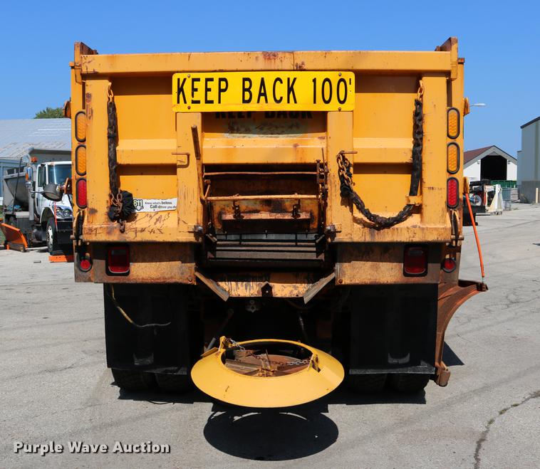 image for item DD0106 2001 Freightliner FL80 dump truck