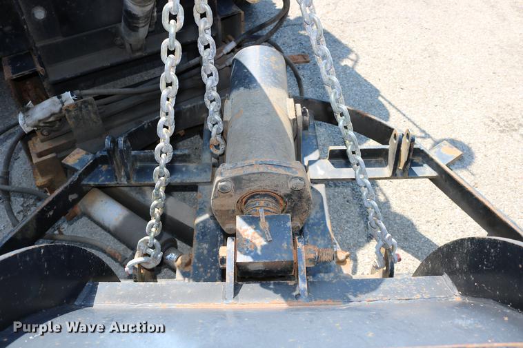 image for item DD0106 2001 Freightliner FL80 dump truck