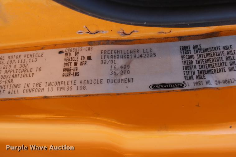 image for item DD0106 2001 Freightliner FL80 dump truck