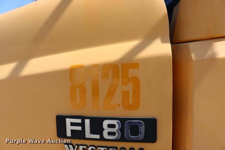 image for item DD0106 2001 Freightliner FL80 dump truck