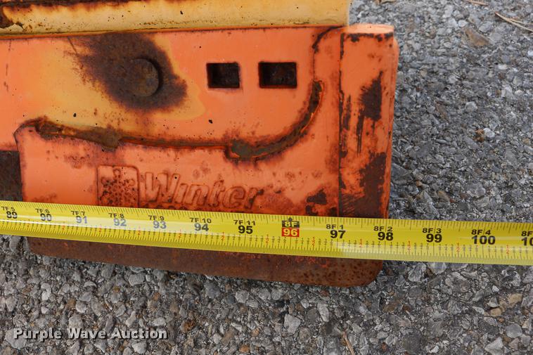 image for item DD0107 2002 Ford F350 Super Duty dump bed pickup truck