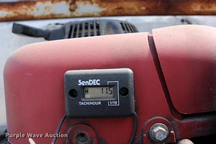 image for item DD0107 2002 Ford F350 Super Duty dump bed pickup truck