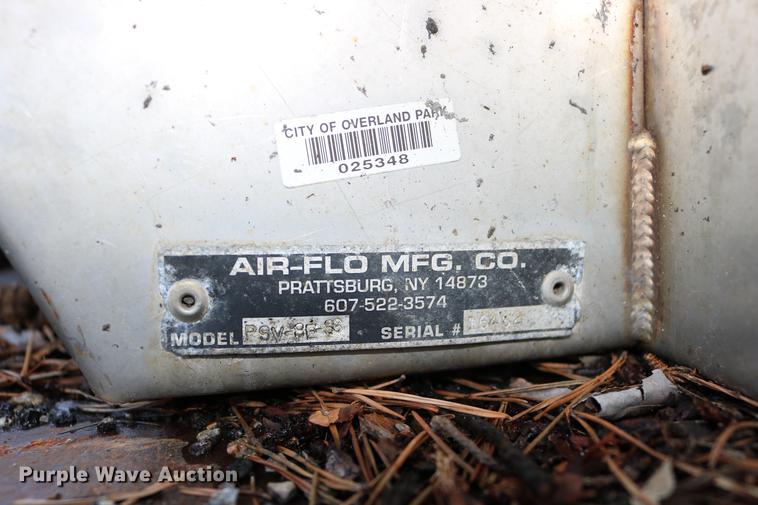 image for item DD0107 2002 Ford F350 Super Duty dump bed pickup truck