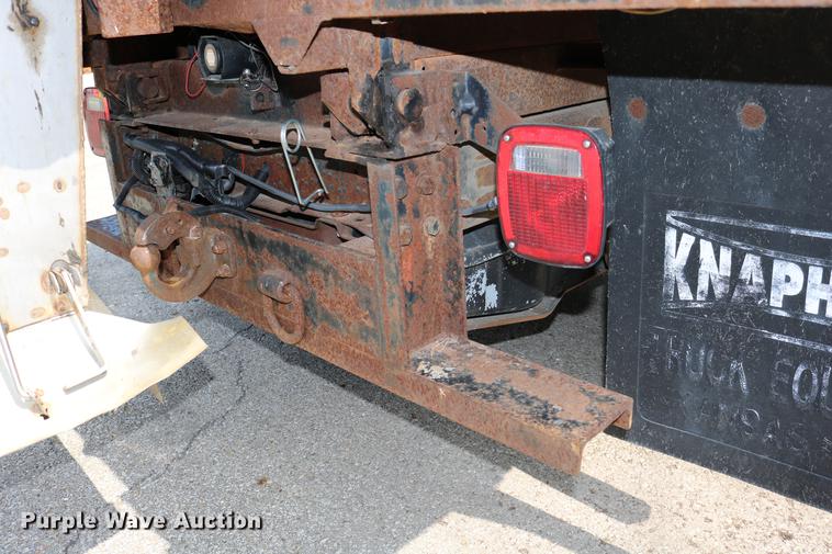 image for item DD0107 2002 Ford F350 Super Duty dump bed pickup truck