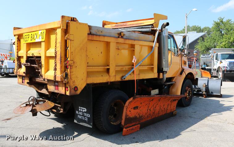 image for item DD0108 2004 Sterling dump truck