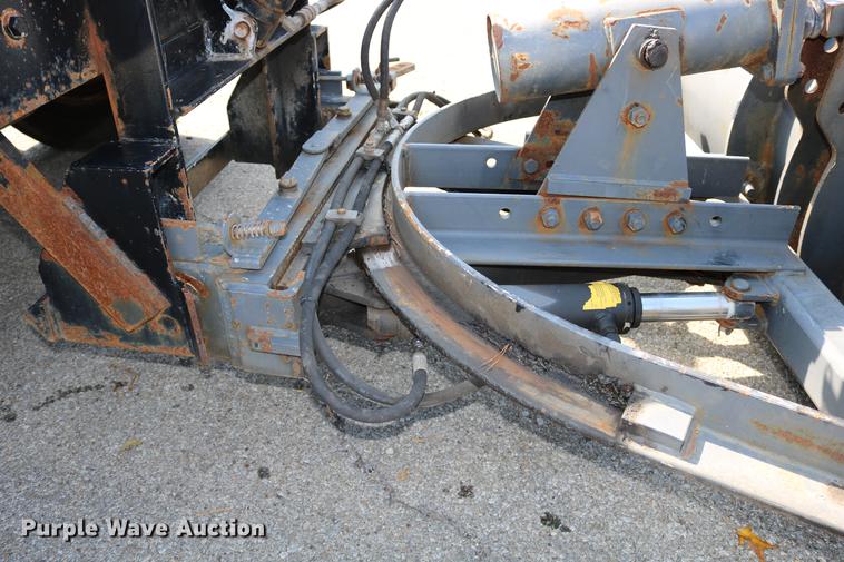 image for item DD0108 2004 Sterling dump truck