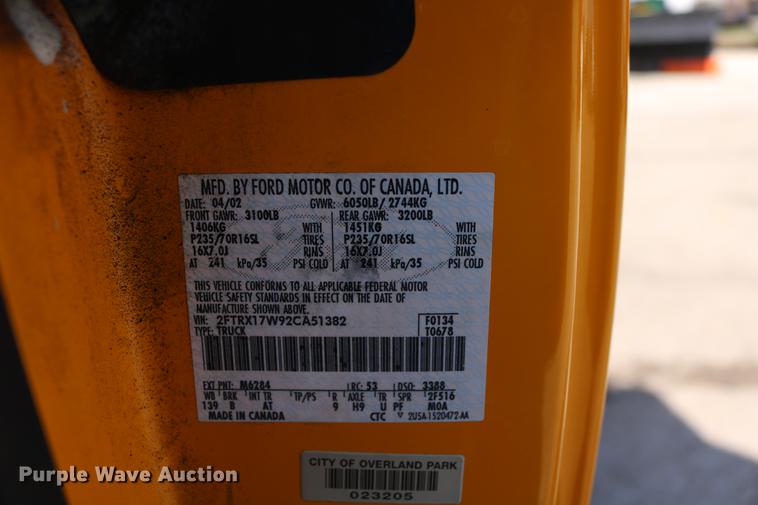 image for item DD0110 2002 Ford F150 SuperCab pickup truck