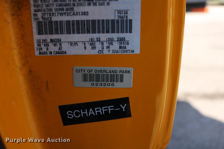 image for item DD0110 2002 Ford F150 SuperCab pickup truck